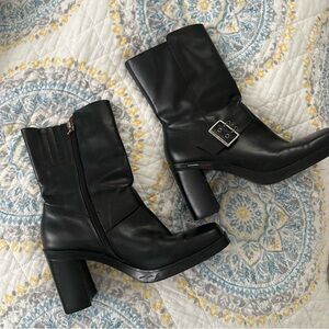 Vintage black leather square-toe Tommy Hilfiger boots